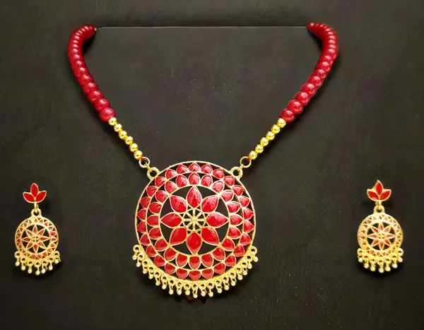 Assamese_Traditional_Copper_Based_Red_Japi_Moni_Tassel_Jewellery_Set