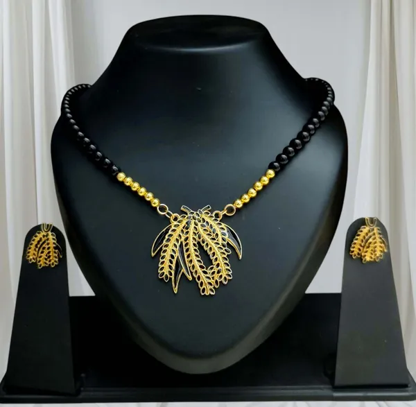 Assamese_Traditional_Copper_Based_Black_Kopou_Phool_Mini_Tassel_Jewellery_Set