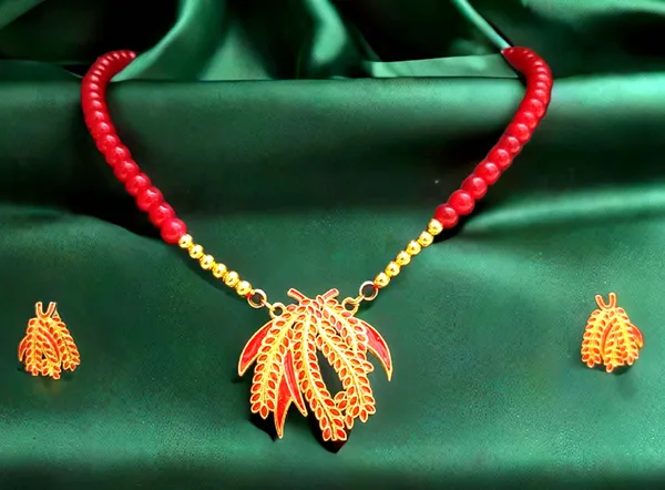 Assamese_Traditional_Copper_Based_Red_Kopou_Ful_Moni_Tassel_Jewellery_Set