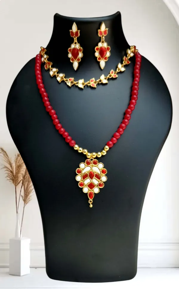 Assamese_Traditional_Copper_Based_Red_White_Dugdugi_Mini_Tassel_Combo_Jewellery_Set