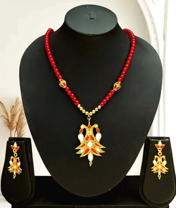 Assamese_Traditional_Copper_Based_Red_White_Meenakari_Henpata_Jewellery_Set