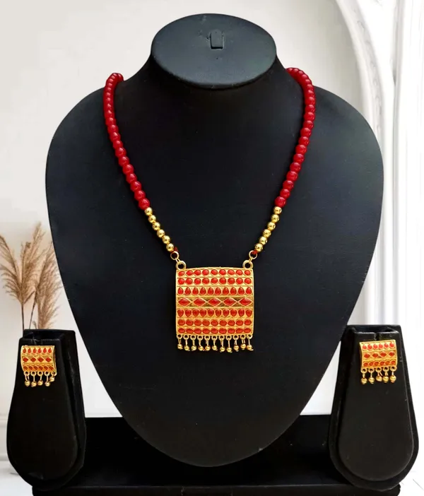 Assamese_Traditional_Copper_Based_Red_Biscuit_Design_Jewellery_Set