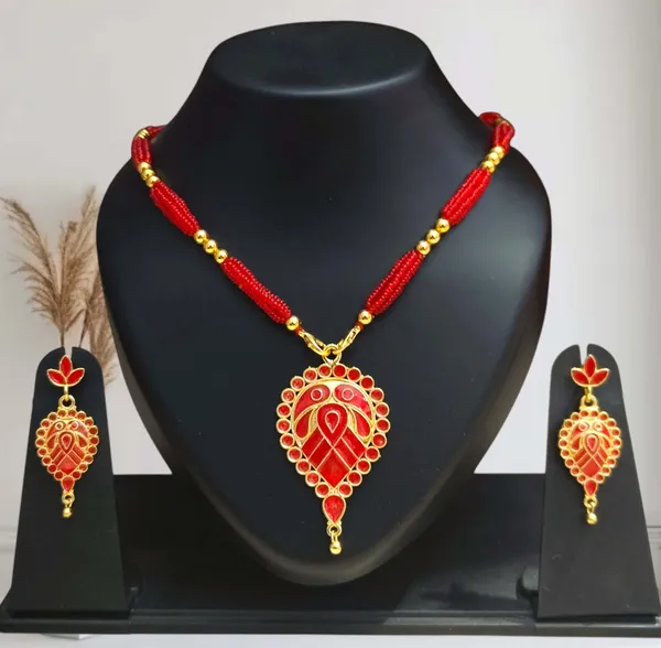 Assamese_Traditional_Copper_Based_Red_Dugdugi_Tassel_Jewellery_Set