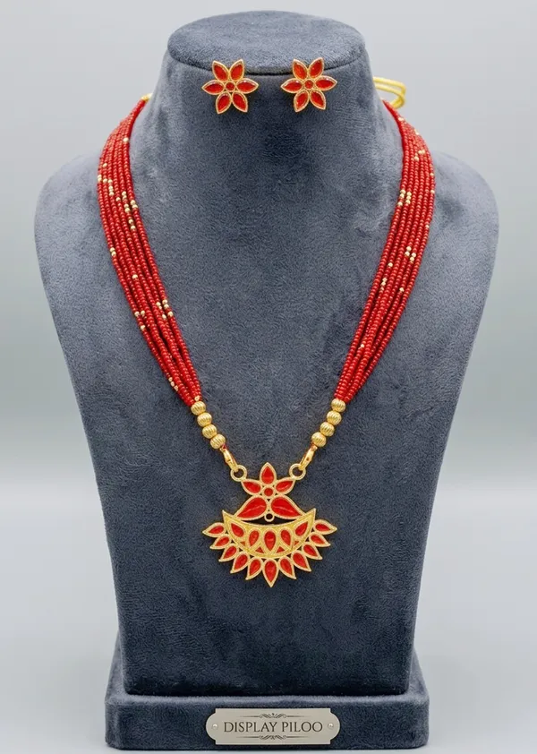BG_GOLD_Assamese_Traditional_Copper_Based_Red__Flower_Set_With__Tassel_Jewellery_Set