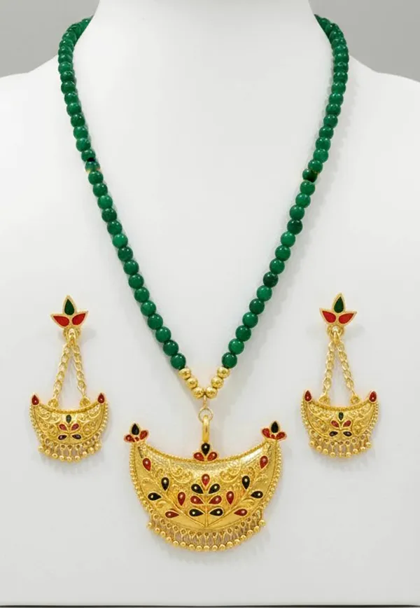 Assamese_Traditional_Copper_Based_Red_Green_Junbiri_Moni_Tassel_Jewellery_Set