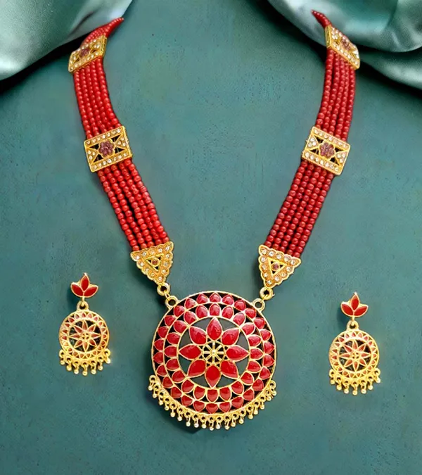 Assamese_Traditional_Copper_Based_Red_Japi_Diamond_Tassel_Jewellery_Set