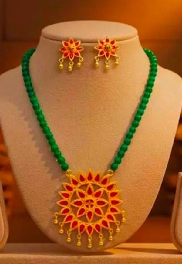 BG_GOLD_Assamese_Traditional_Copper_Based_Sunflower_Green_Moni_Jewellery_Set