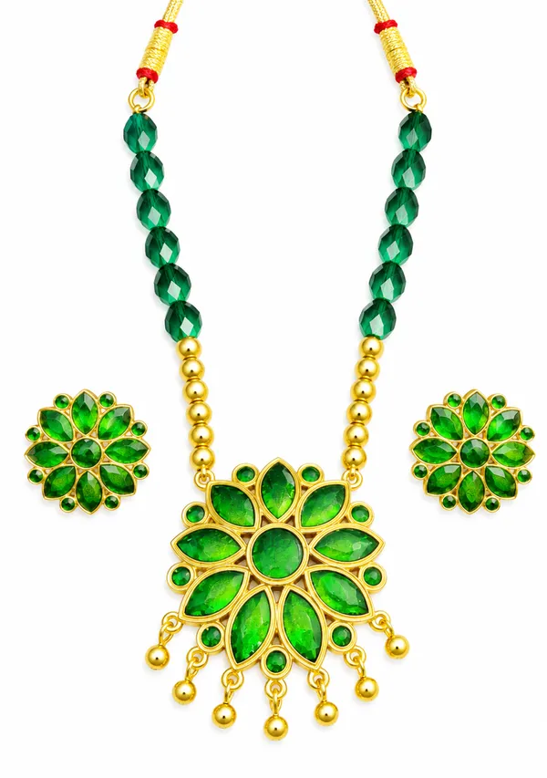 BG_GOLD_Assamese_Traditional_Copper_Based__Green_Ful_Green_Ball_Jewellery_Set