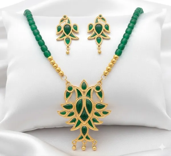 BG_GOLD_Assamese_Traditional_Copper_Based__Green_Henpata__Red_Moni_Tassel__Jewellery_Set