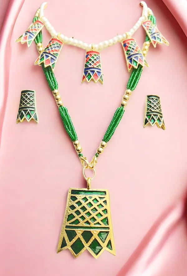 Assamese_Traditional_Copper_Based_Green_Meenakari_Thuriya_Combo_Set