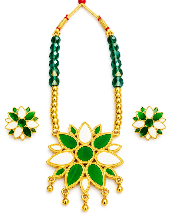 BG_GOLD_Assamese_Traditional_Copper_Based__Green_White_Ful_Green_Ball_Jewellery_Set