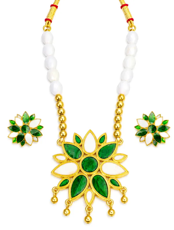 BG_GOLD_Assamese_Traditional_Copper_Based__Green_White__Ful__white_Ball_Jewellery_Set