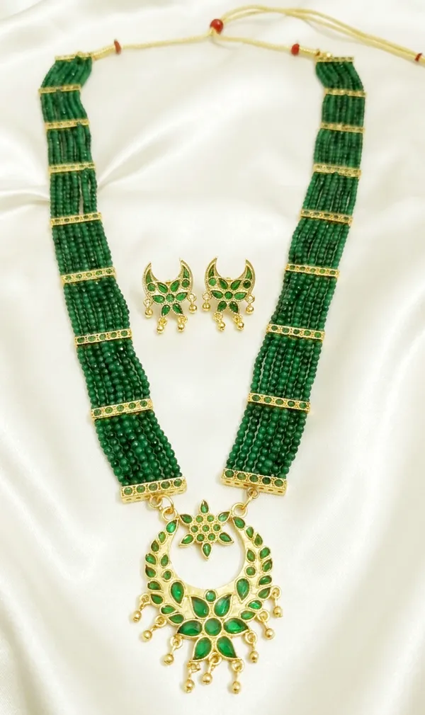 BG_GOLD_Assamese_Traditional_Copper_Based__Green__Jun_Moti_Tassel_Jewellery_Set