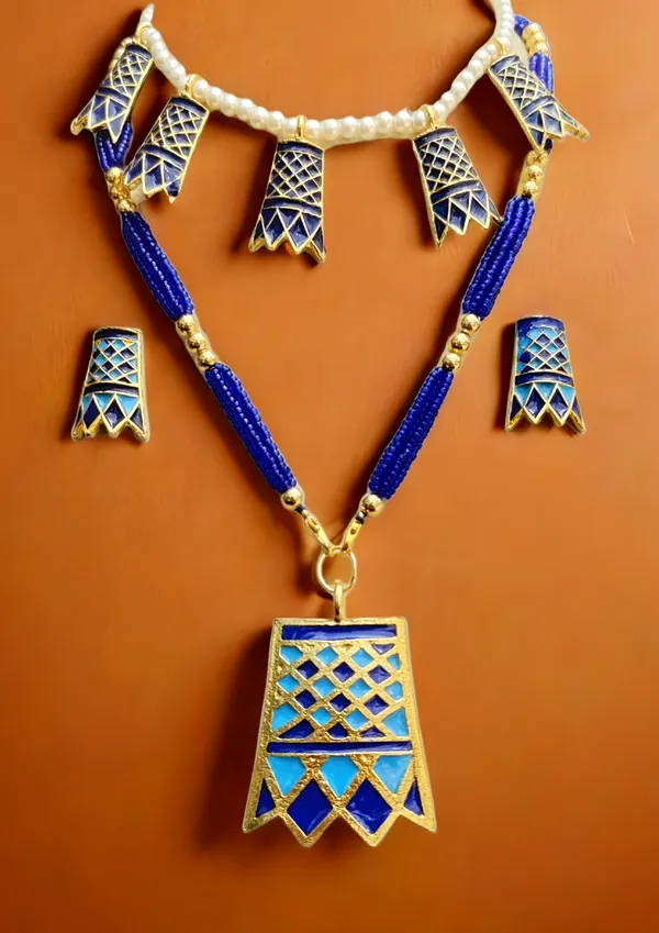 Assamese_Traditional_Copper_Based_Lb_-Db_Meenakari_Thuriya_Combo_Set