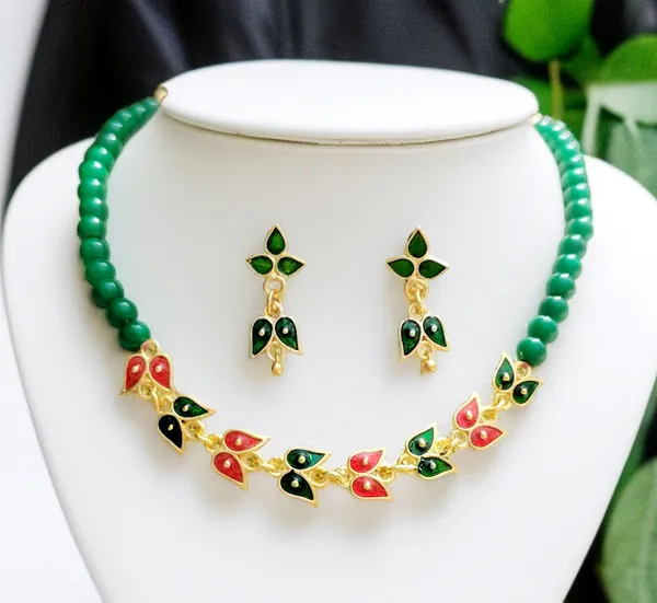 Assamese_Traditional_Copper_Based_R-G_Leaf_Design_With_Golden_Ball_Golpata_Jewellery_Set