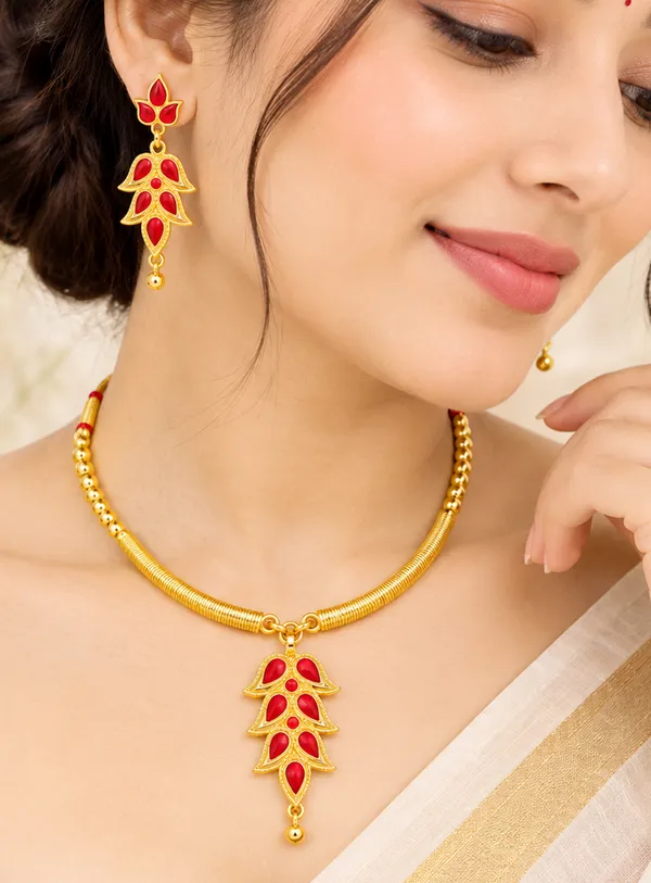 BG_GOLD_Assamese_Traditional_Copper_Based__Red_Pipe__Meenakari__Jewellery_Set