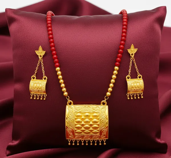 Assamese_Traditional_Golden_Biskut_Red_Moni_Tassel_Jewellery_Set