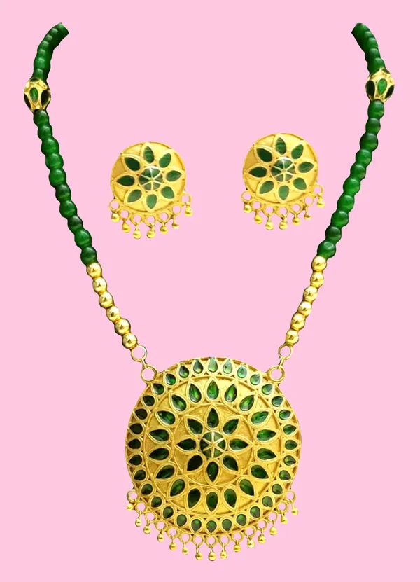 Assamese_Traditional_Green_Japi_Ball_Moni_Tassel_Jewellery_Set
