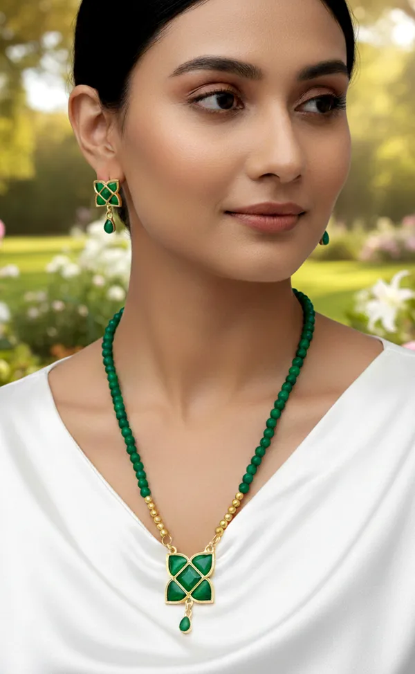 BG_GOLD_Assamese_Traditional__Copper_Based_Green_Square_Moni_Tassel_Jewellery_Set