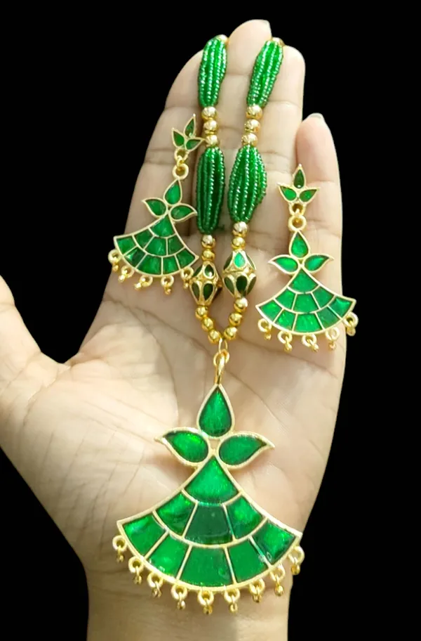 Assamese_Traditional_Green_Locket_Ball_Jewellery_Set