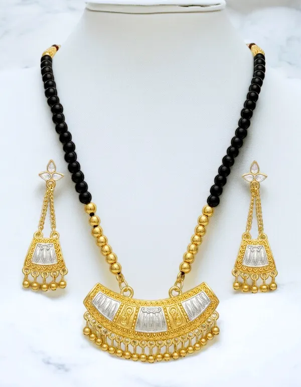 BG_GOLD_Assamese_Traditional_Jewellery_Golden_Silver_Jun_Black_Moni_Tassel_Jewellery_set