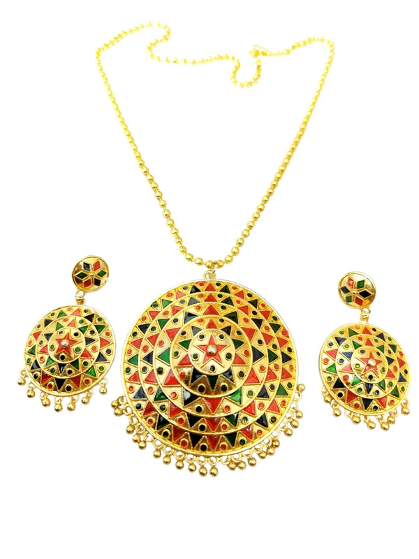 Assamese_Traditional_Mult_Big_Japi_With_Goti_Chain