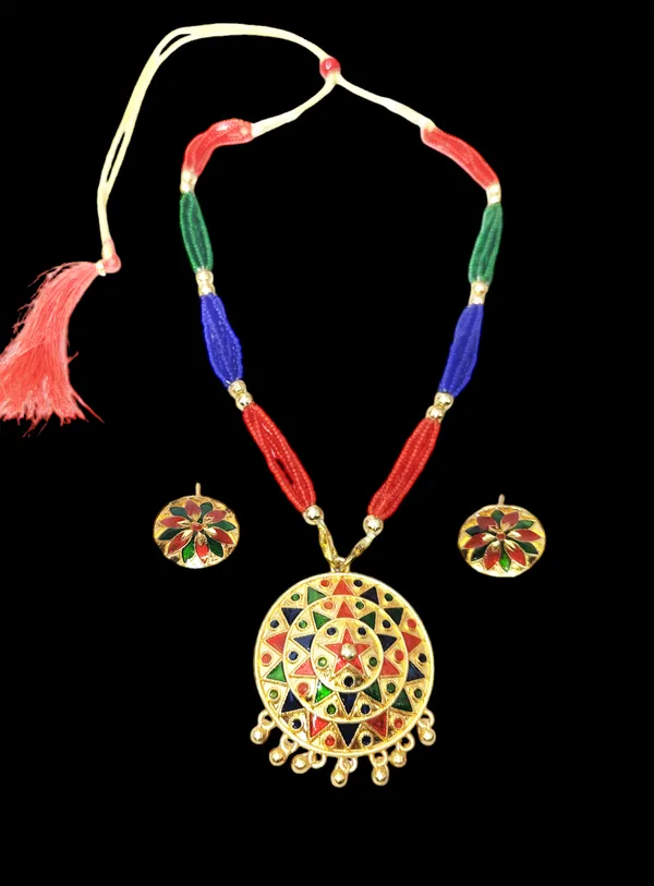 Assamese_Traditional_Multi_Japi_With_Tassel_Jewellery_Set