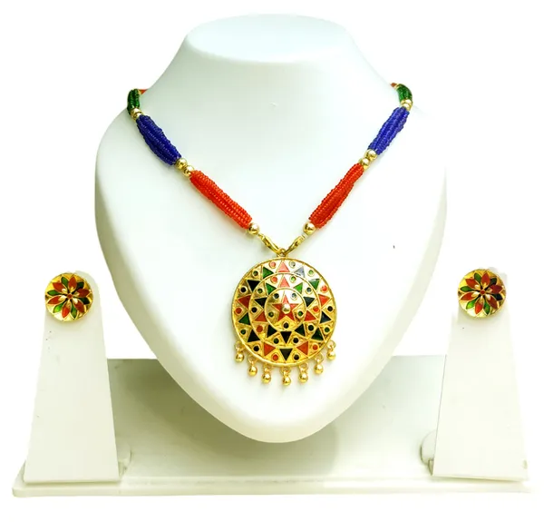 Assamese_Traditional_Multi_Japi_With_Tassel_Jewellery_Set