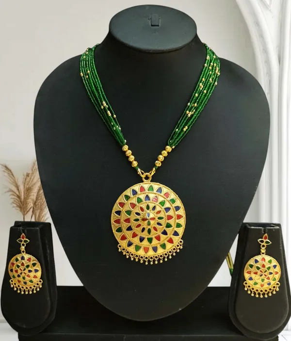 Assamese_Traditional_Copper_Based_Multi_Japi_Jewellery_Set