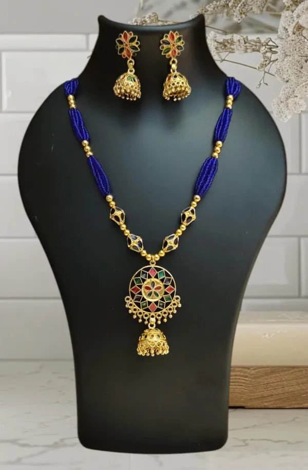 Copper_Based_Assamese_Traditional_Multi_Small_Japi_With_4_Monimala_Tassel_Jewellery_Set