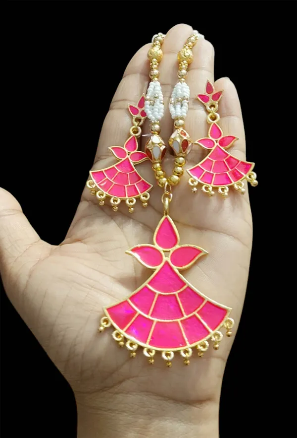 Assamese_Traditional_Pink_Locket_Ball_Jewellery_Set