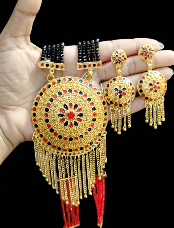 Assamese_Traditional_Red_Black_Copper_Based_Zalar_Japi_Jewellery_Set