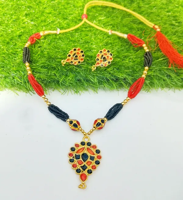 Assamese_Traditional_Red_Black_Dugdugi_Monimala_Tassel_Jewellery_Set