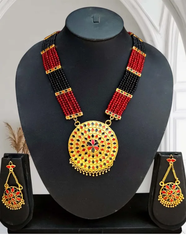 Assamese_Traditional_Red_Black_Japi_Moti_Tassel_Jewellery_Set