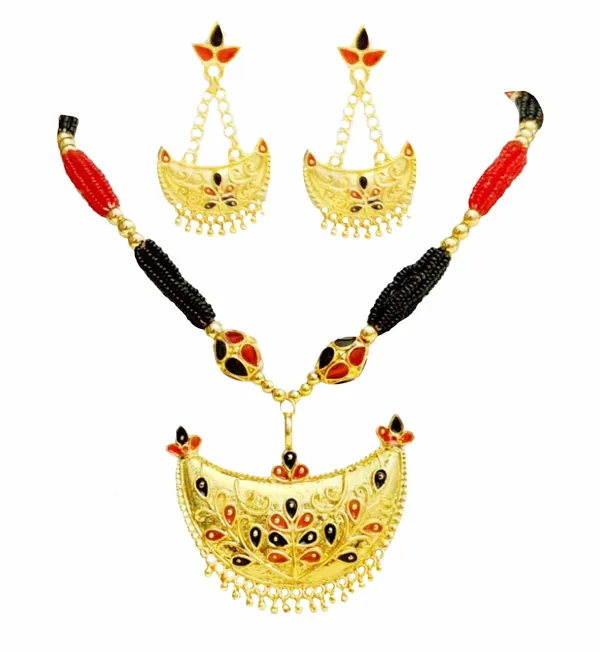 Copper_Based_Assamese_Traditional_Red_Black_Junbiri_With_Monimala_Tassel_Jewellery_Set