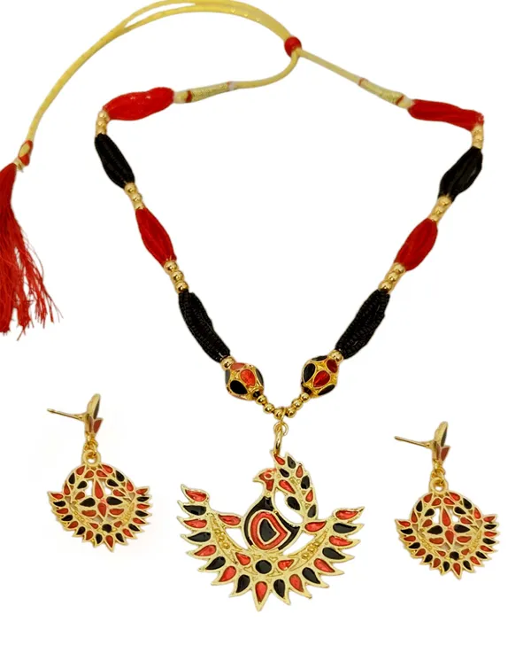 Assamese_Traditional_Red_Black_Meenakari_Mayur_Design_Ball_Tassel_Jewellery_Set