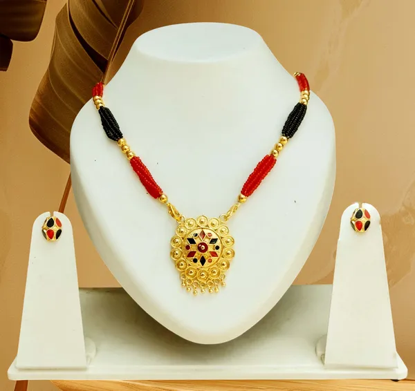 Assamese_Traditional_Red_Black_Small_Japi_Jewellery_Set