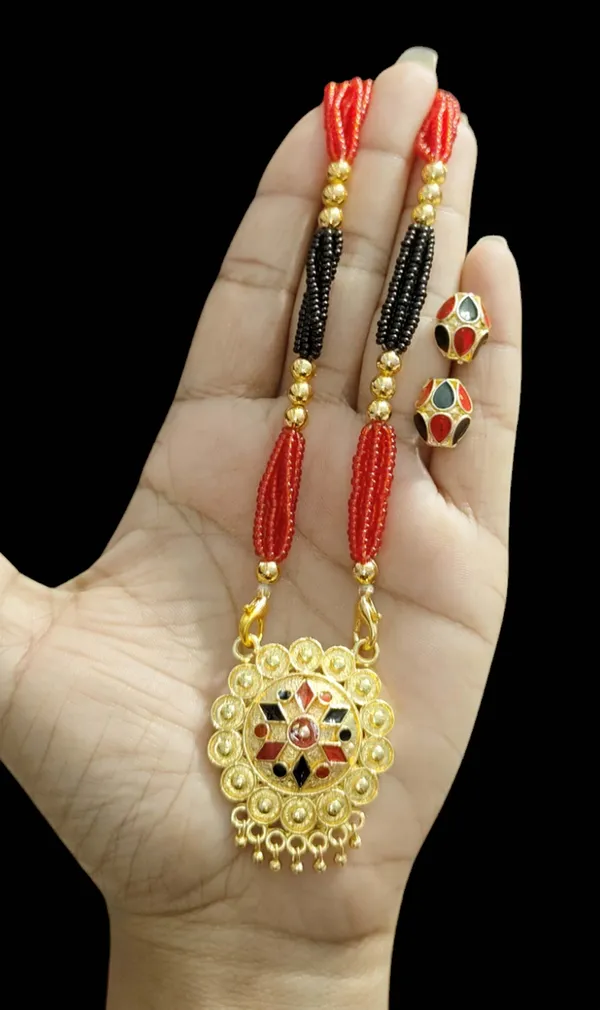 Assamese_Traditional_Red_Black_Small_Japi_Jewellery_Set