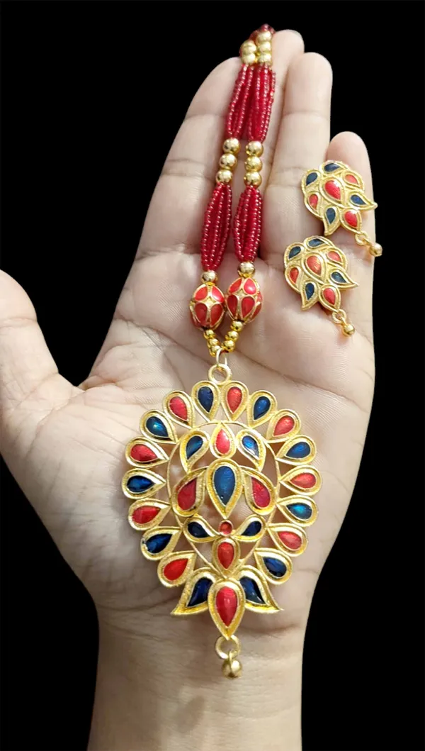 Assamese_Traditional_Red_Blue_Dugdugi_Monimala_Tassel_Jewellery_Set
