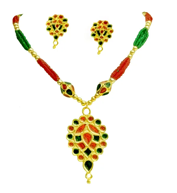 Assamese_Traditional_Red_Green_Dugdugi_Monimala_Tassel_Jewellery_Set