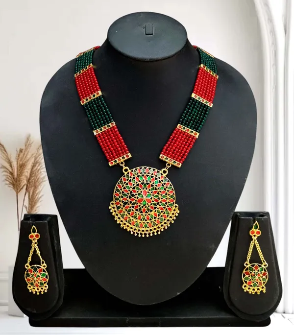 Assamese_Traditional_Red_Green_Japi_Moti_Jewellery_Set