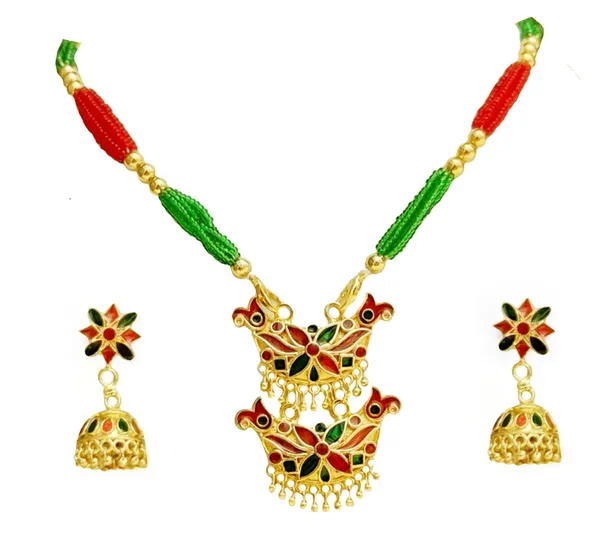 Assamese_Traditional_Red_Green_Junbiri_Monimala_Tassel_Jewellery_Set