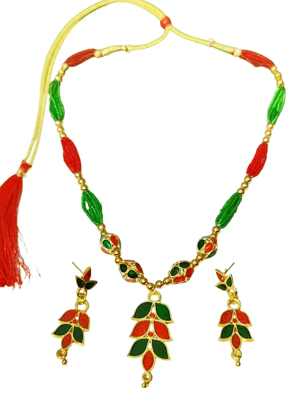 Assamese_Traditional_Red_Green_Patti_4Monimala_Tassel_Jewellery_Set