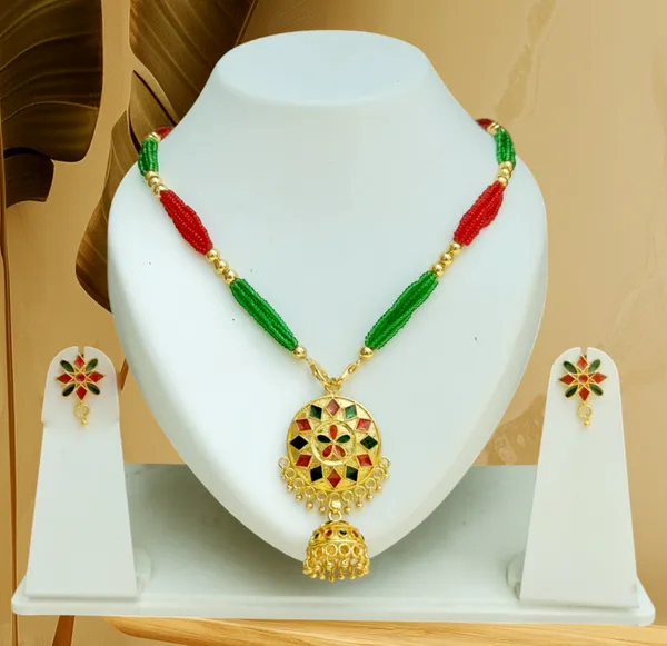 Assamese_Traditional_Red_Green_Small_Japi_With_Tassel_Jewellery_Set