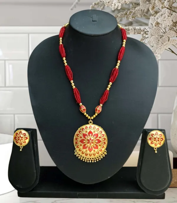 Copper_Based_Assamese_Traditional_Red_Japi_Monimala_Tassel_Jewellery_Set