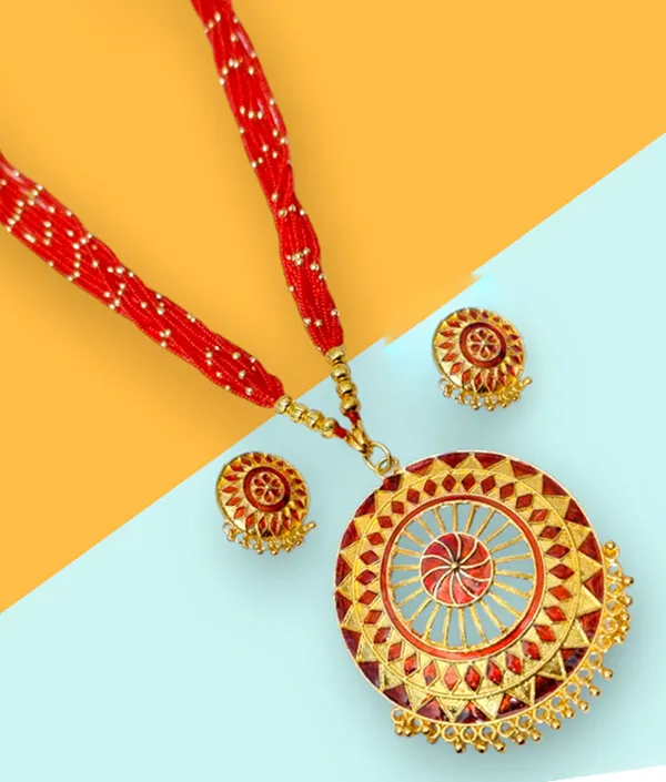 Assamese_Traditional_Red_Meenakari_Copper_Based_Japi_Jewellery_Set