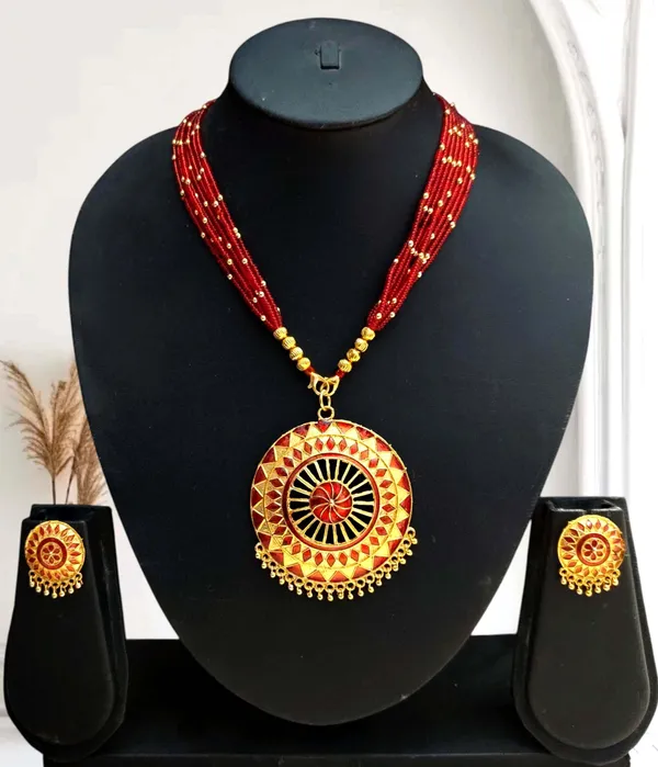 Assamese_Traditional_Red_Meenakari_Copper_Based_Japi_Jewellery_Set