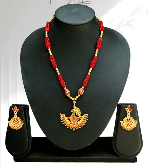 Assamese_Traditional_Red_Meenakari_Mayur_Design_Ball_Tassel_Jewellery_Set