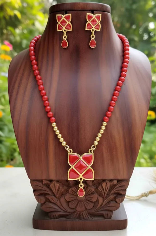 BG_GOLD_Assamese_Traditional_Copper_Based__Red_Square_Moni_Tassel_Jewellery_Set