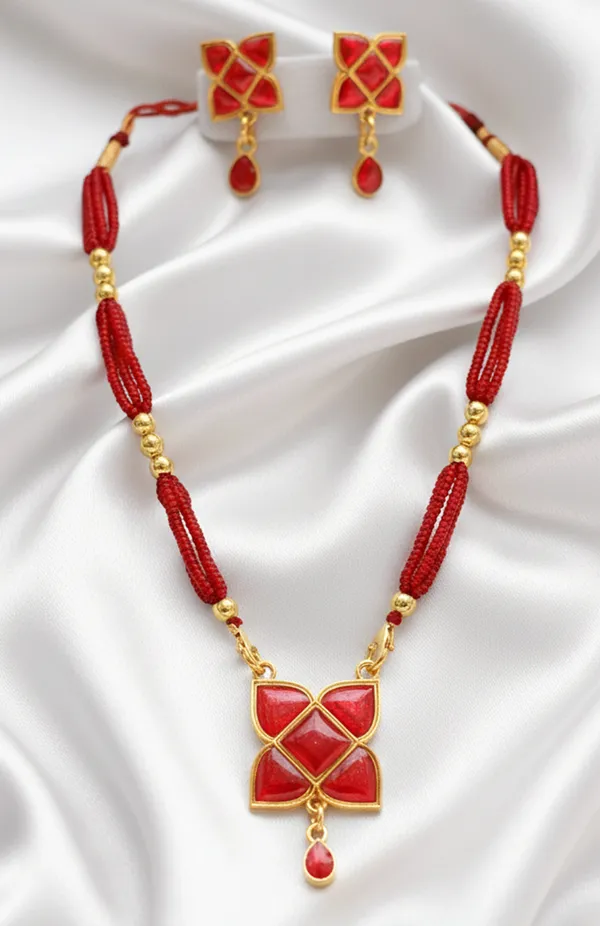 BG_GOLD_Assamese_Traditional_Copper_Based_Red_Square_Tassel_Jewellery_Set
